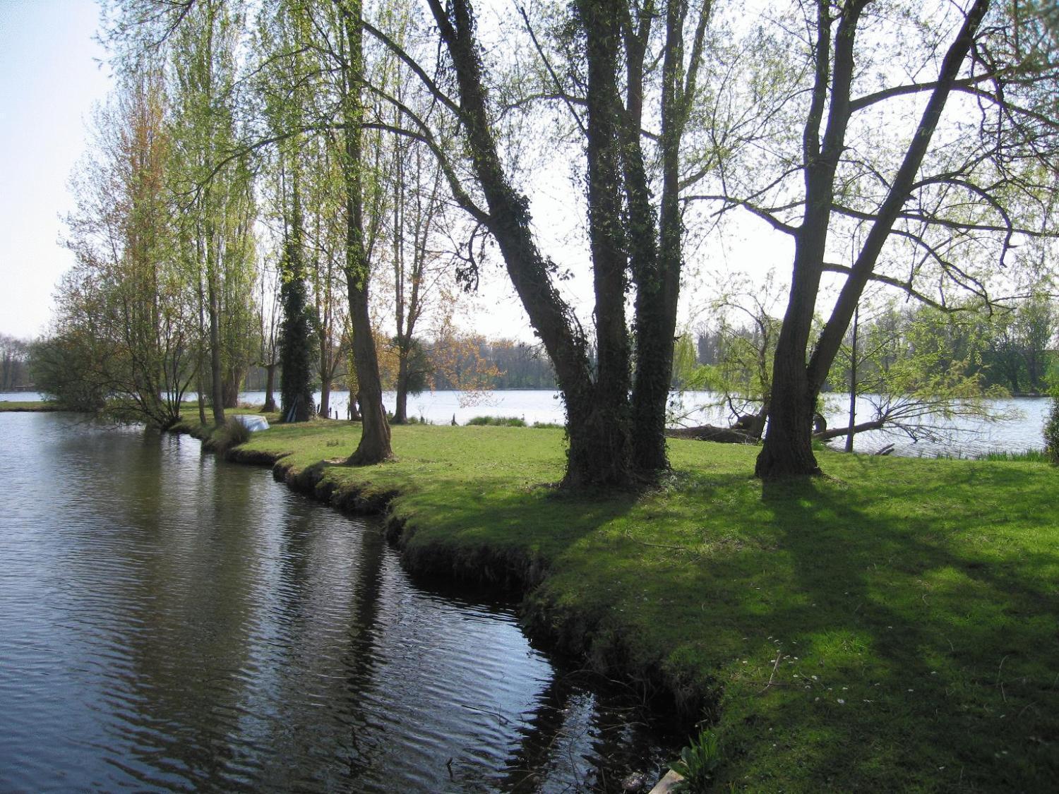 Hotel L'Ile Du Saussay Itteville Kültér fotó